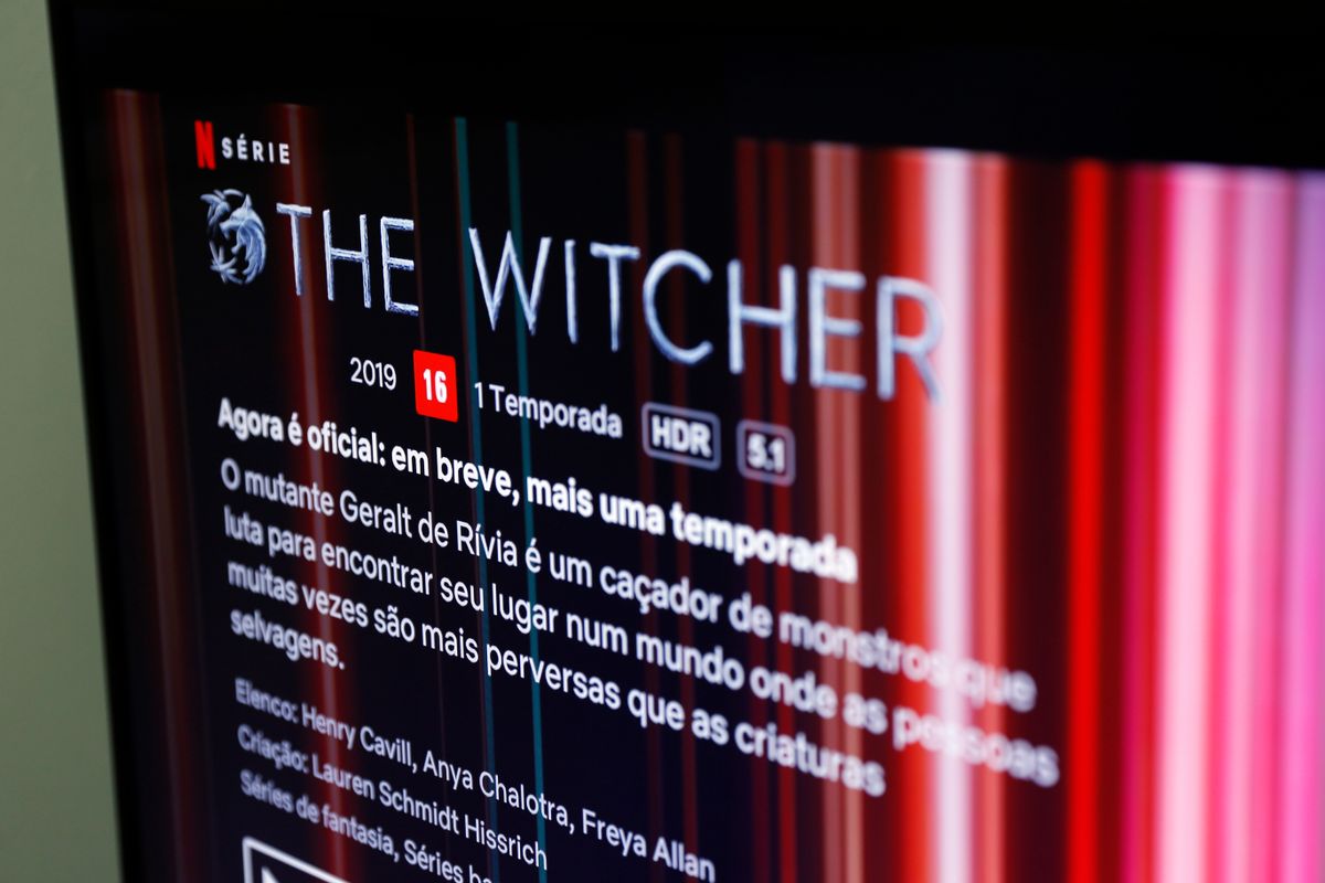 Oliveira,,Mg,/,Brazil,-,2020-05-12:,Television,Screen,With,Detail