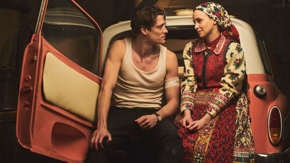 Megvan a magyar filmes sikerrecept: Törőcsik Franciska, romantika, tánc és zene – ezúttal azonban van egy nagy csavar is a történetben 