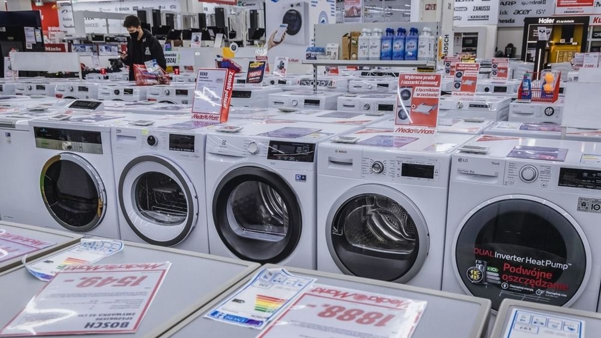 Megvették a kínaiak a magyarok kedvenc elektronikai boltláncát, egy fontos szeletet máris kiszakíthatnak belőle – azonnal kilőttek a részvények 