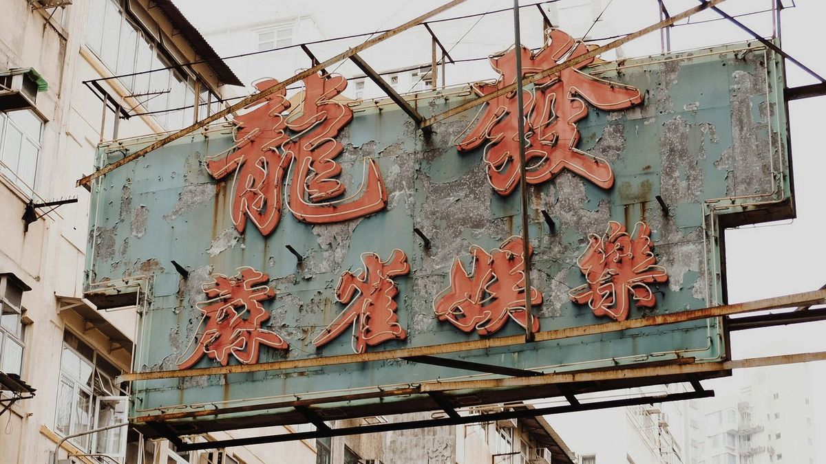 Utcán kóborló galambokat fogtak be és szolgáltak fel egy kínai étteremben kacsahúsként