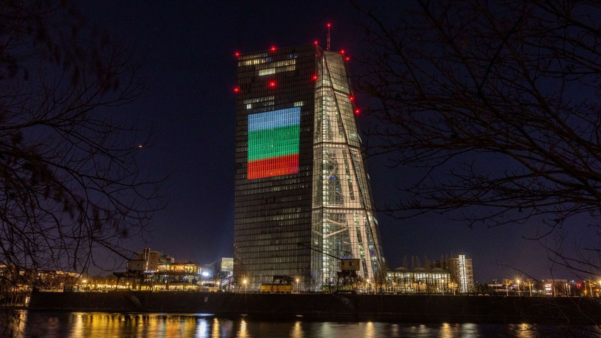 Eurozóna: a bolgárok már bent, a magyarok pedig több mint 70 százaléka akarja, de most köszönjünk szépen el az újabb csatlakozóktól