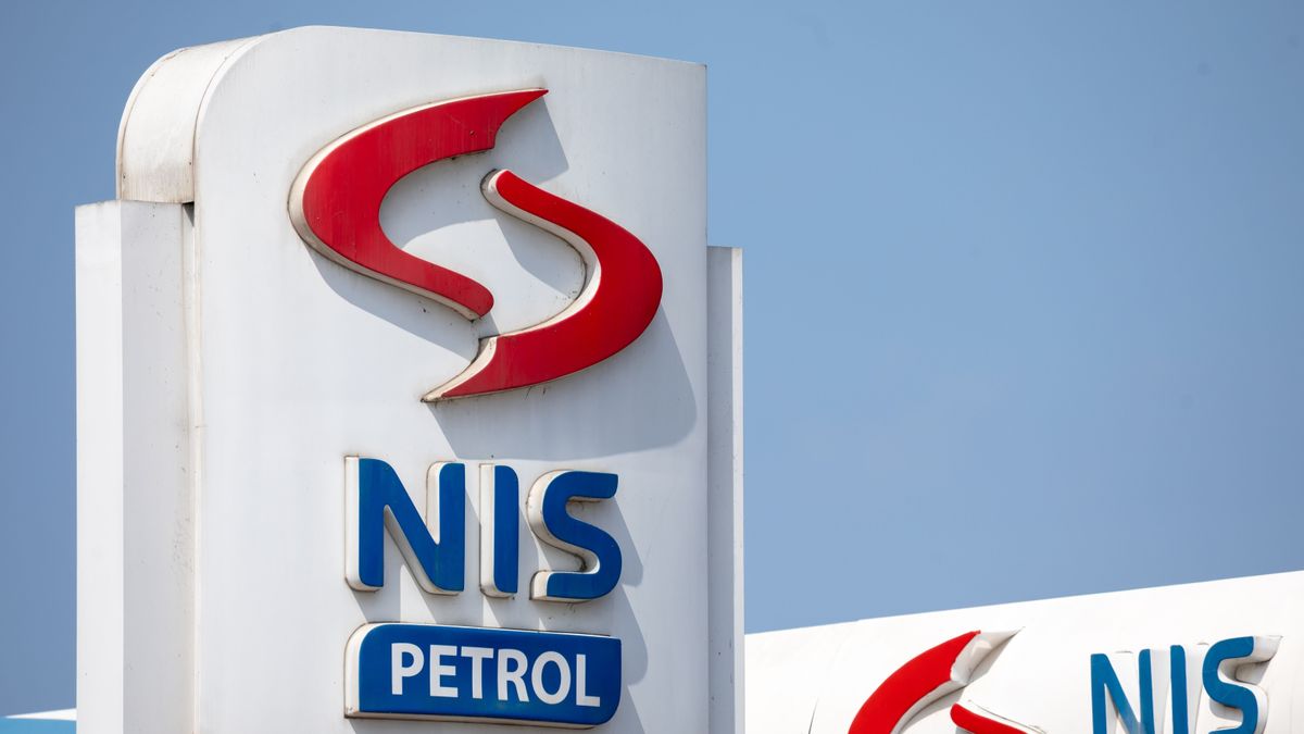 Elengedte a Mol-t Vucsics? Új fél tűnt fel a NIS-bizniszben, már tárgyaltak is – „48 órán belül kötelező érvényű szerződési feltételeket szállítunk" 