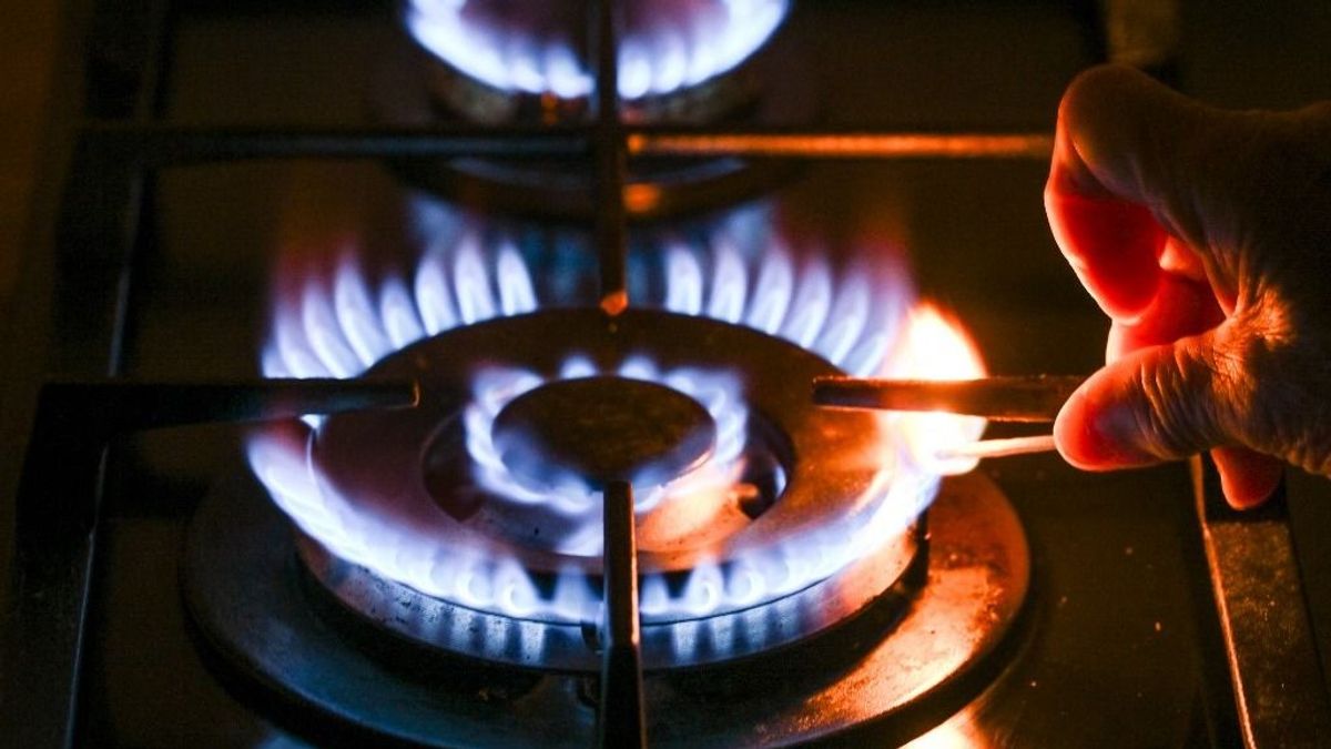 Elámult Európa: miközben durván drágul a gáz, az EU-tagjelölt országban óriási árcsökkentést jelentettek be – hogy csinálták? 