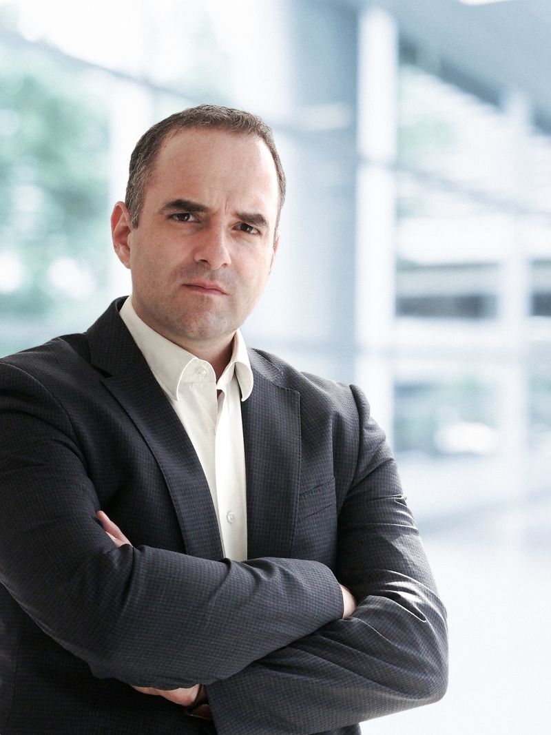 Espán Zsolt szerző profilképe