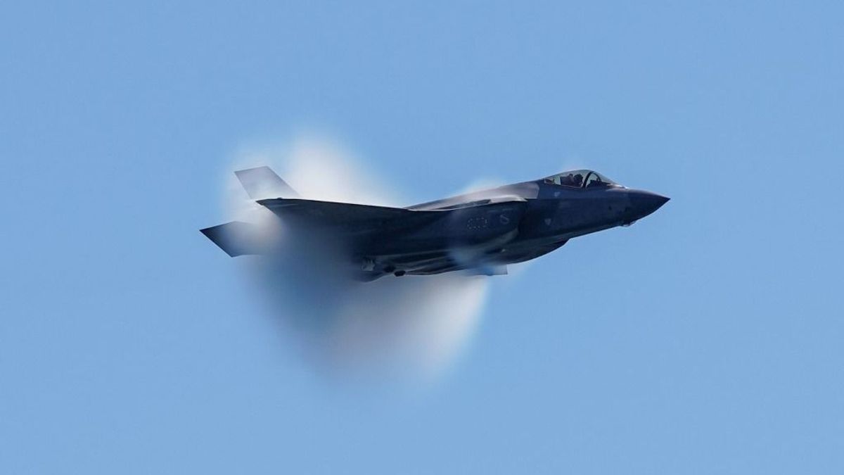 Gigantikus védelmi költségvetést tervez Trump, a felével többet költenének fegyverekre, száguldanak a hadiipari részvények