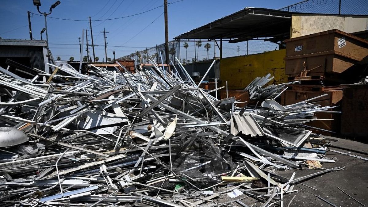 Végveszélybe került egy európai ipar: a kínaiak arcátlanul megveszik nálunk a hulladékot és visszahozzák feldolgozva