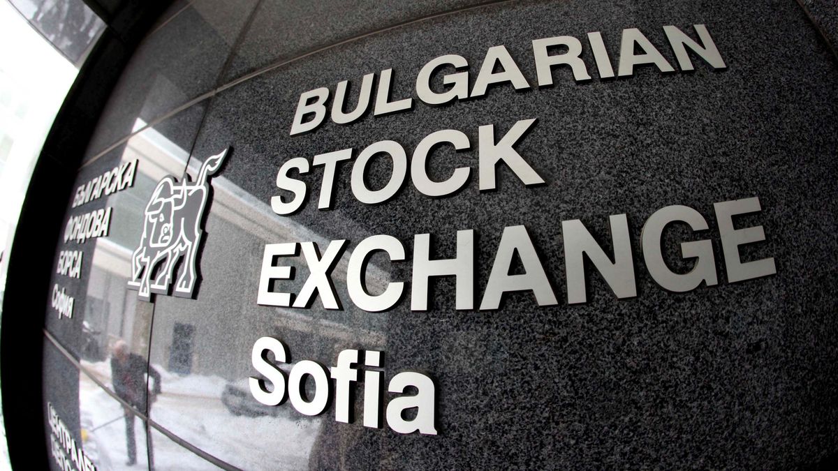 Jött a bolgár euró, és azonnal felrobbant a tőzsde – egy hónap alatt duplázni lehetett Szófiában 