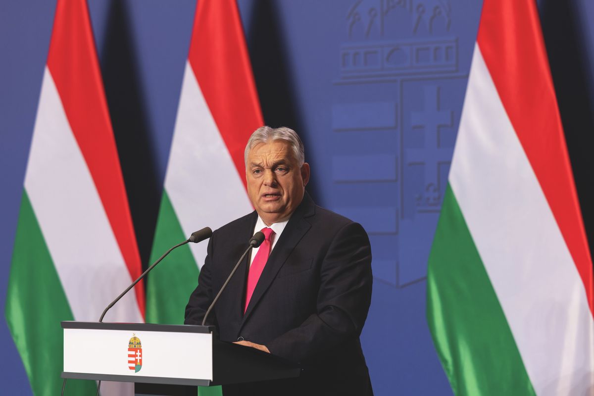 nemzetközi sajtótájékoztató