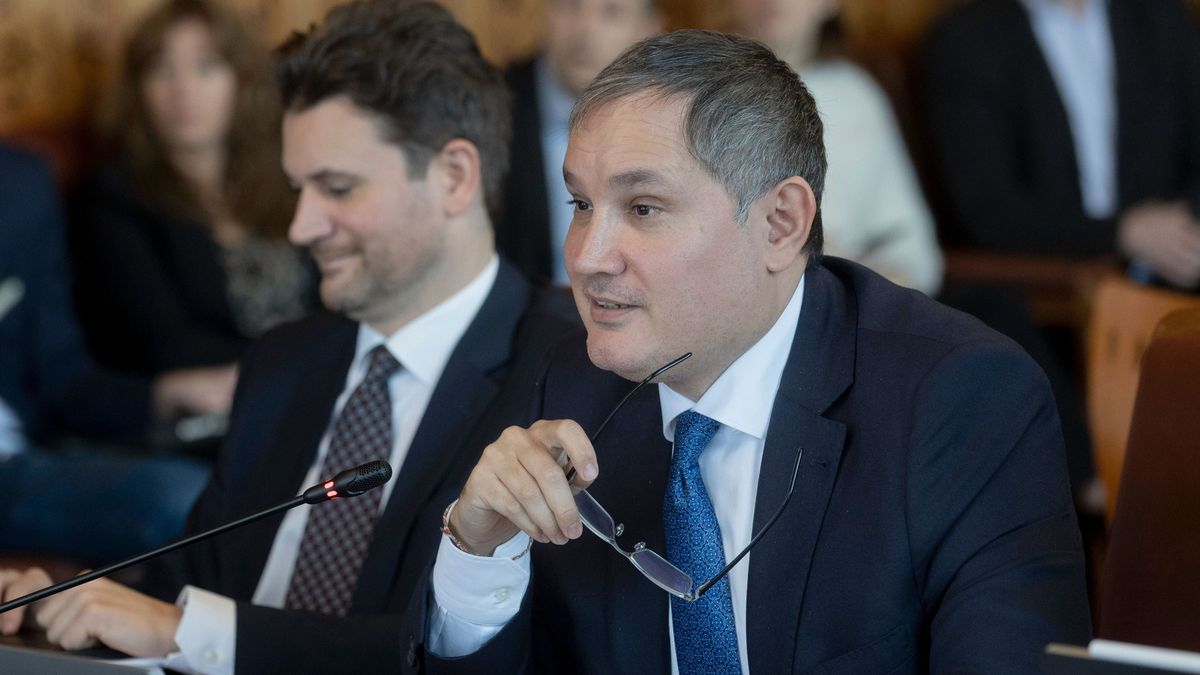 NAGY Márton; SZÉLL Kálmán; KISGERGELY Kornél bászna gabona