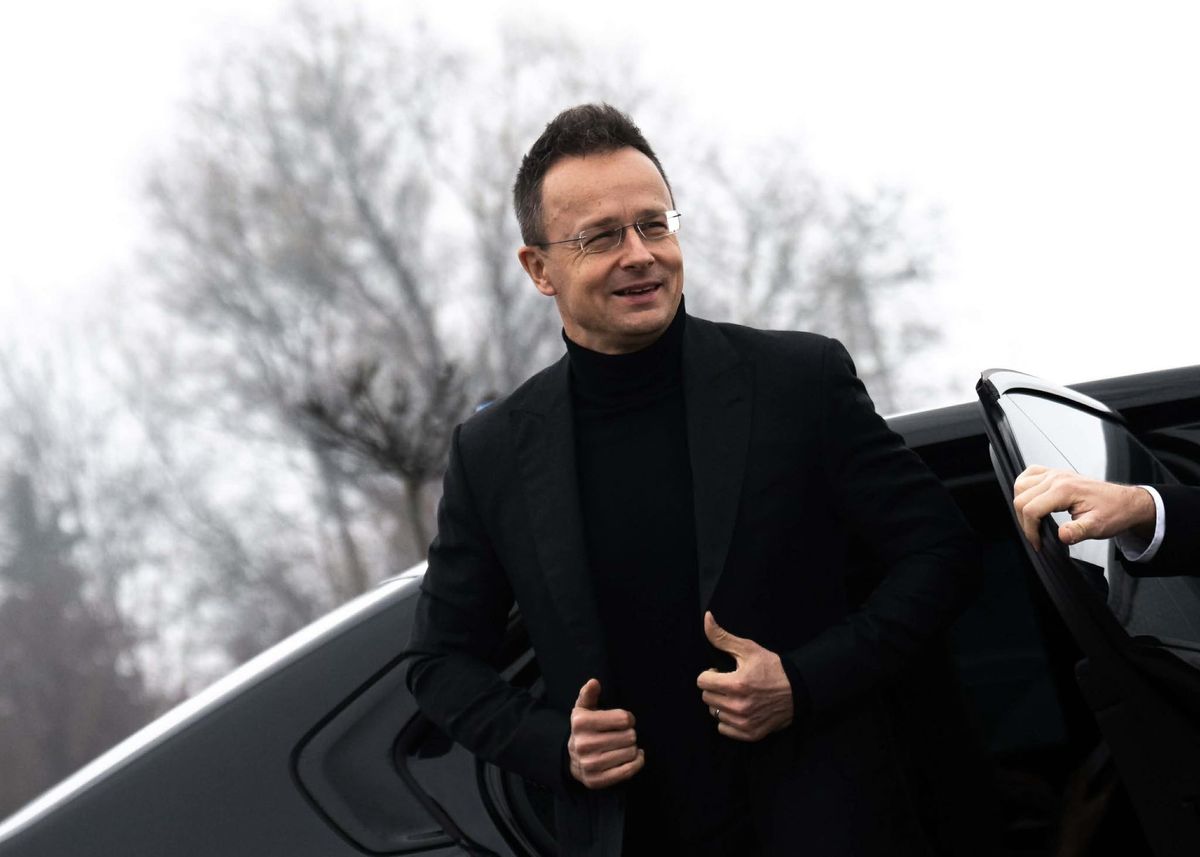 Szijjártó Péter kedden a Facebookon.