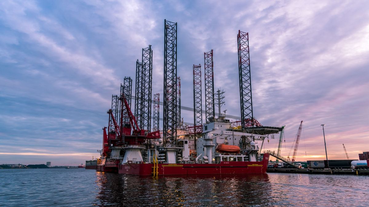 Ejtik a vádakat, megegyezett az olajról a románokkal hazánk szomszédja – súlyos árat fizet, de brutális pénzeket szed ki az OMV Petrom 