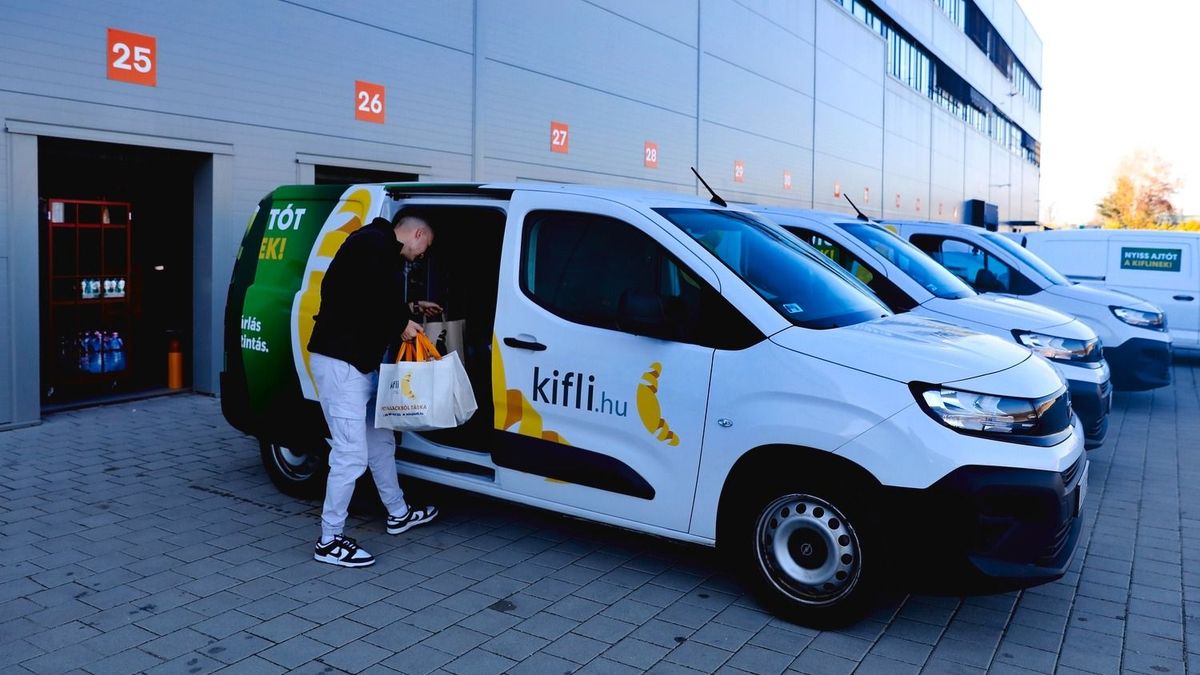 Több száz millió forintért jött házhoz a palackvisszaváltás – volt, aki több ezer dobozt váltott vissza otthon 