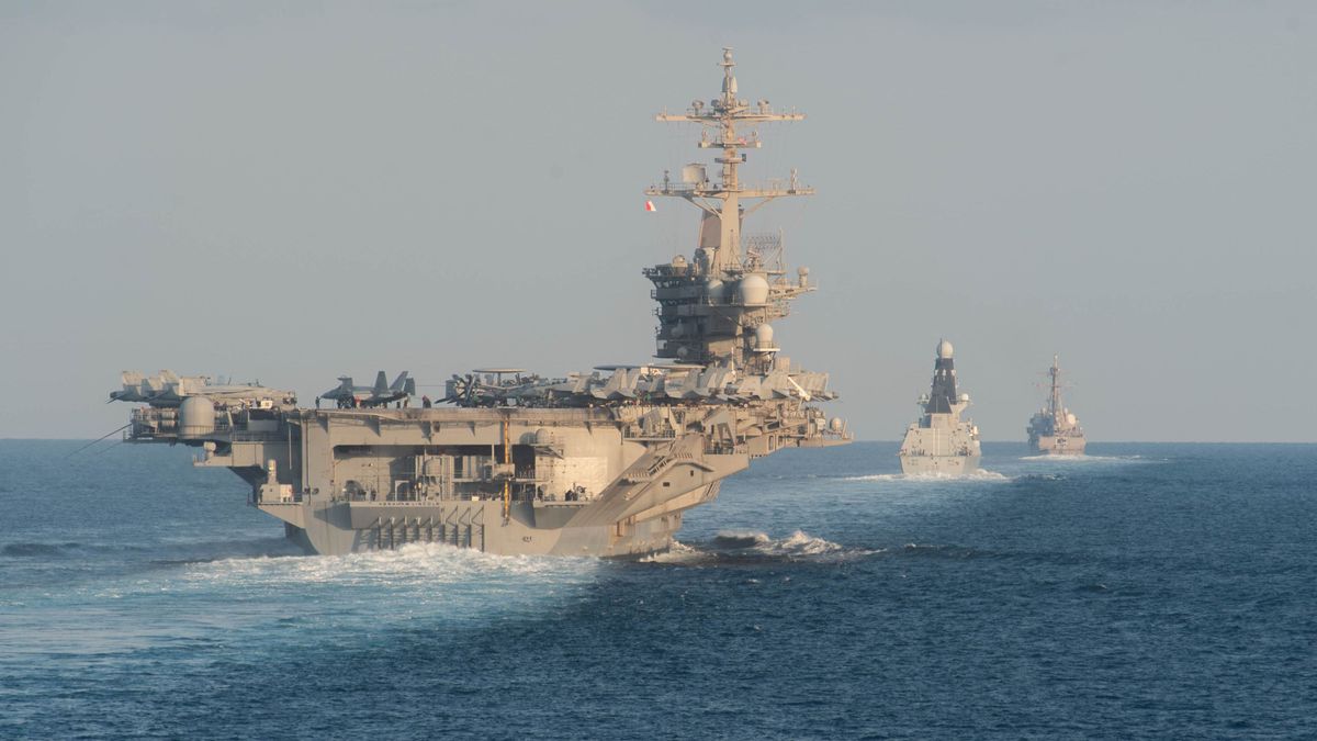 USS Abraham Lincolnanyahajó, hadihajóAmerikai Egyesült Államok, USA amerikai haditengerészet