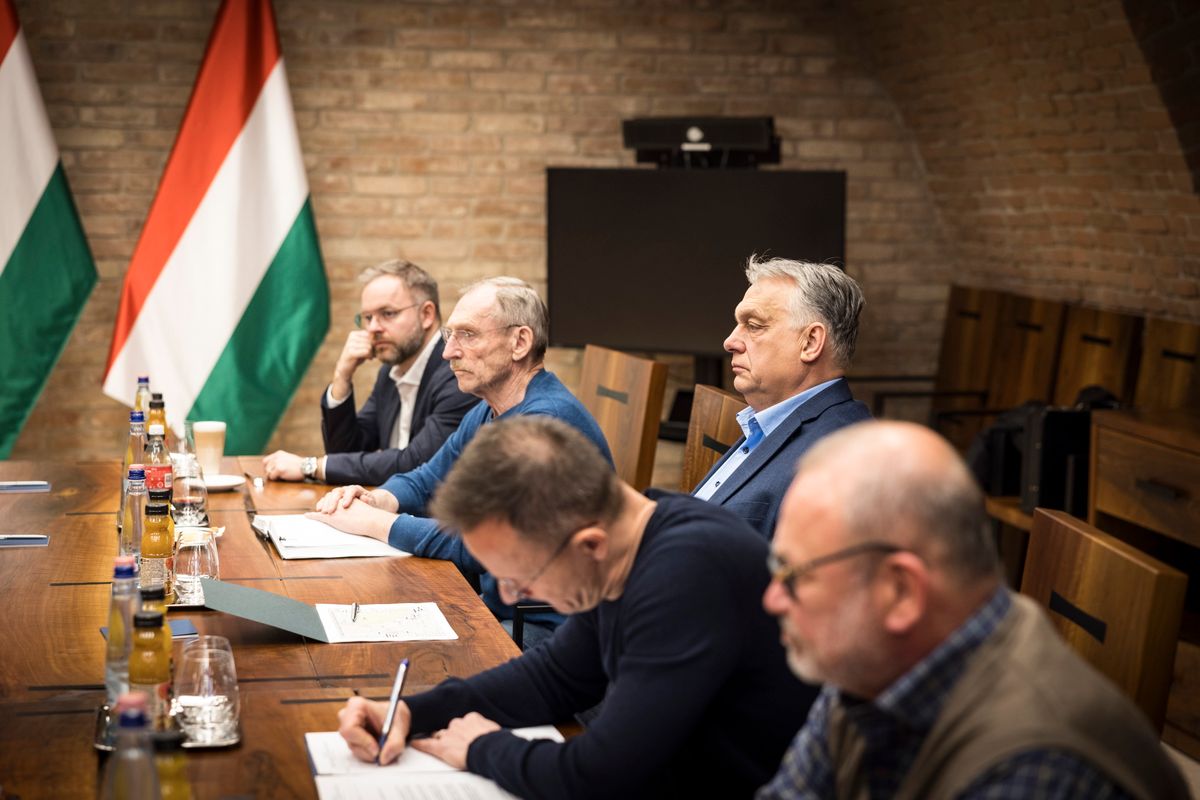 ORBÁN Balázs; LANTOS Csaba; SZIJJÁRTÓ Péter; ORBÁN Viktor; PINTÉR Sándor