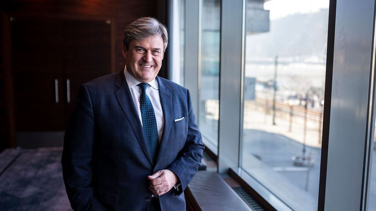 A Tisza gazdasági tótumfaktuma számonkérte a kormányt, közben saját magát buktatta le: kiderült, valójában semmit nem tud a magyar gazdaságról 