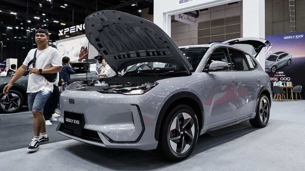 Bangkok Big Motor Sale 2025.Geely kínai járműgyártóautóipar, járműipar, autó geely