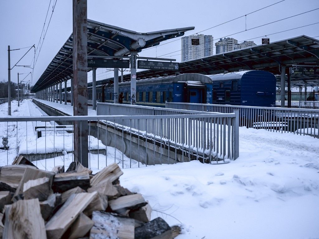 UKRAINE-KYIV-DARNYTSIA-INVINCIBILITY-TRAIN-FOOD-TRAIN-SUPPORT-05-02-2026