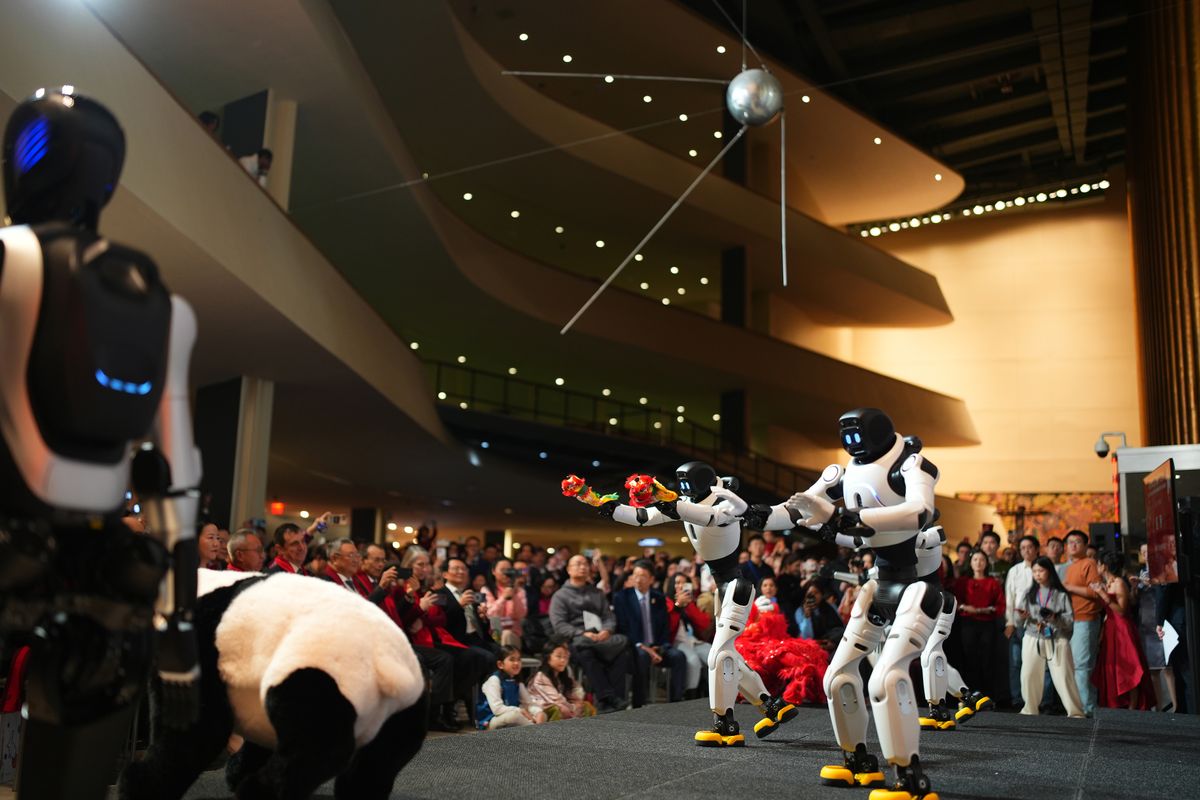 Chinese Robots And Culture kína Converge At UN's Year Of The Horse Celebration