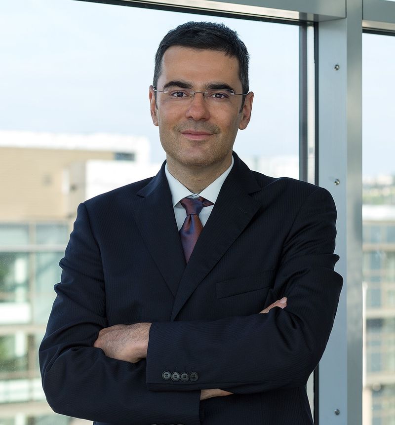 Jónap Richárd szerző profilképe