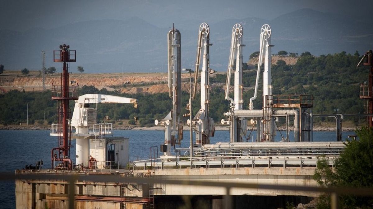 Itt a horvátok végleges válasza a magyaroknak és a szlovákoknak az orosz olaj átengedéséről: „Sokkal olcsóbb, mint amit mi veszünk, mondjanak le róla” 