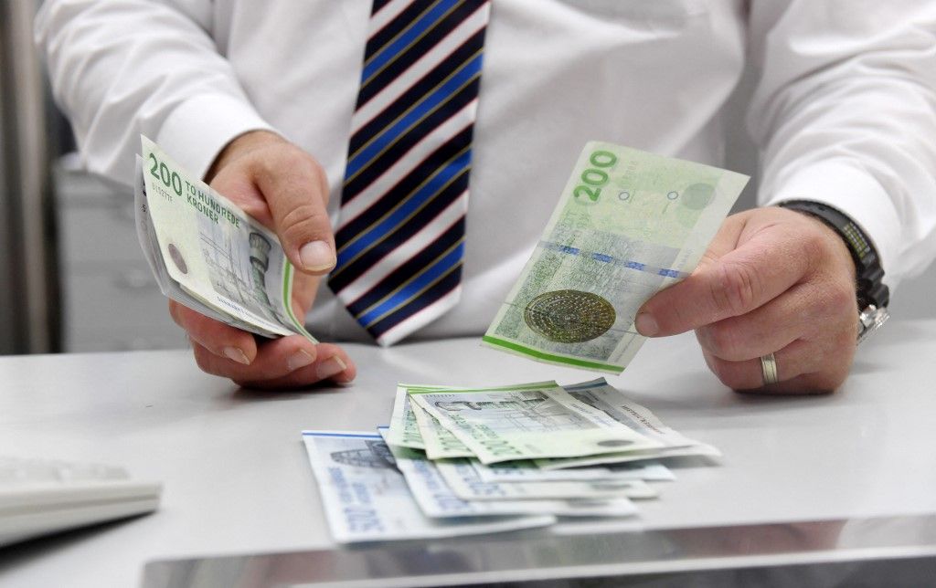 EU-reform debate - Euro Hová tűnt egymilliárd forint? Titokzatos dán pénzek és el nem készült iskola Bódis Kriszta alapítványánál