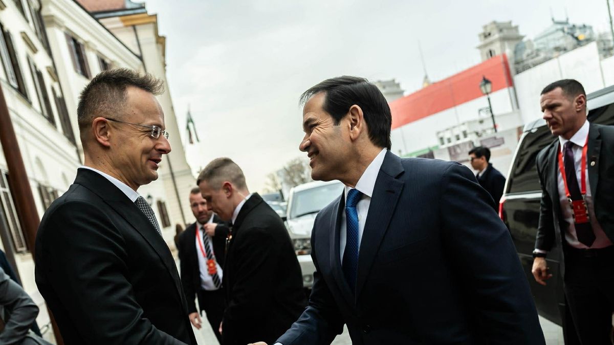 Órákkal Trump jobbkezének érkezése után itt is van az első bejelentés: atomalku Amerika és Magyarország között 