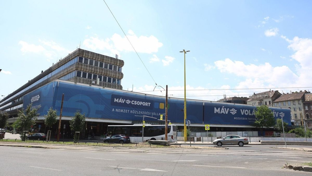 20250721_deli_palyaudvar-TUM_008
Déli pályaudvar
MÁV, vonat, vasút