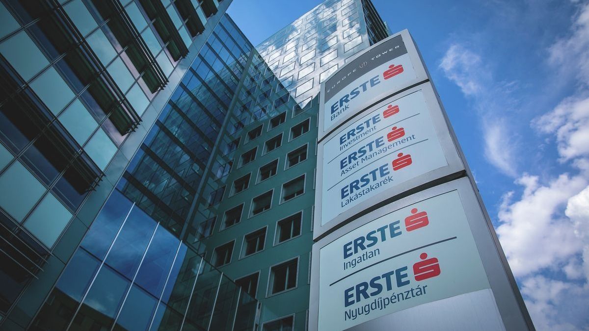 Máris itt az Erste reakciója, miután a halál vámszedőinek nevezte az osztrák bankot Orbán Viktor 