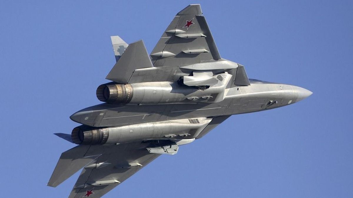 Most van bajban Zelenszkij: Oroszország átadta a hadseregenek az új csúcsvadászgépeit, az ukrán légvédelem tehetetlen – videón a félelmetes fegyver 