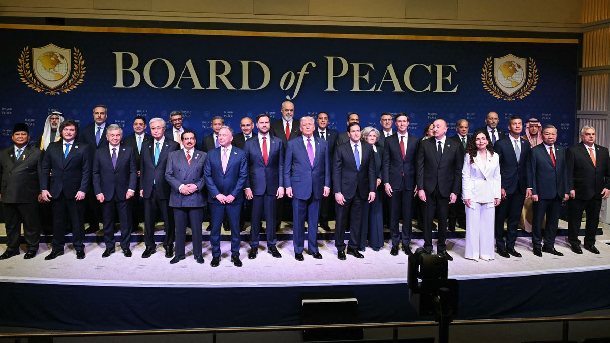 Washingtonban születik meg az új világrend: hamarosan kezdődik a Béketanács első ülése, Orbán Viktor is felszólal – élő közvetítés 