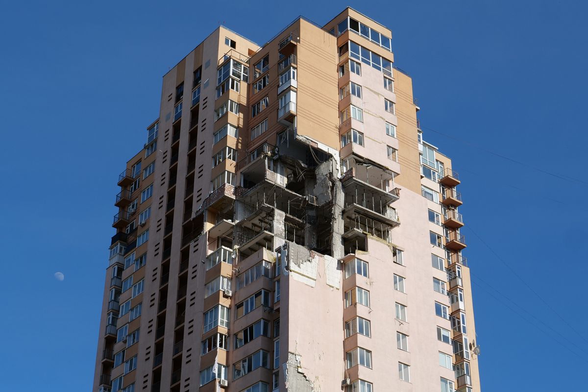 Kijev,Kyiv,,Ukraine,,May,11,,2022:,Russian,Missile,Damaged,Multi-storey,Dwelling