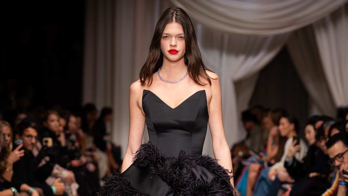 Külföldön terjeszkedhet a magyar ruhamárka, megszólalt a sztártervező: hódíthat a Zsa Zsa Gábor kollekció – az olasz és a francia divat már nem legyőzhetetlen 