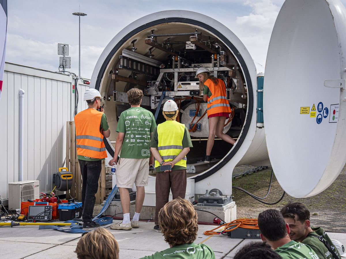 A hyperloop vonatokat tesztelik a hollandiai Veendamban található Európai Hyperloop Központban (EHC) Fotó: JASPAR MOULIJN / AFP