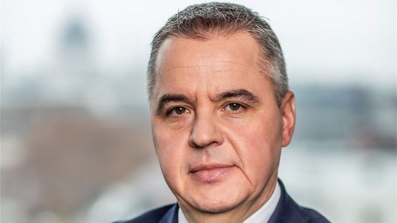 Kerekes István szerző profilképe