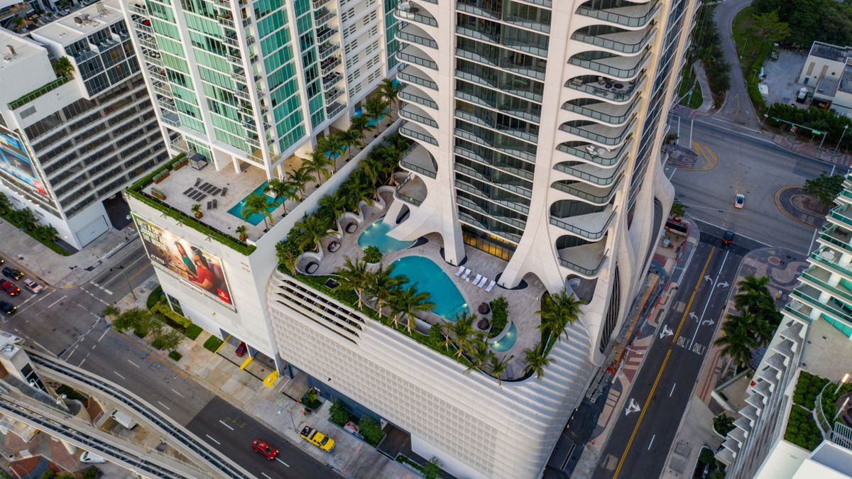 Beckham család, Miami,,Fl,,Usa,-,October,24,,2019:,Aerial,Photo,One