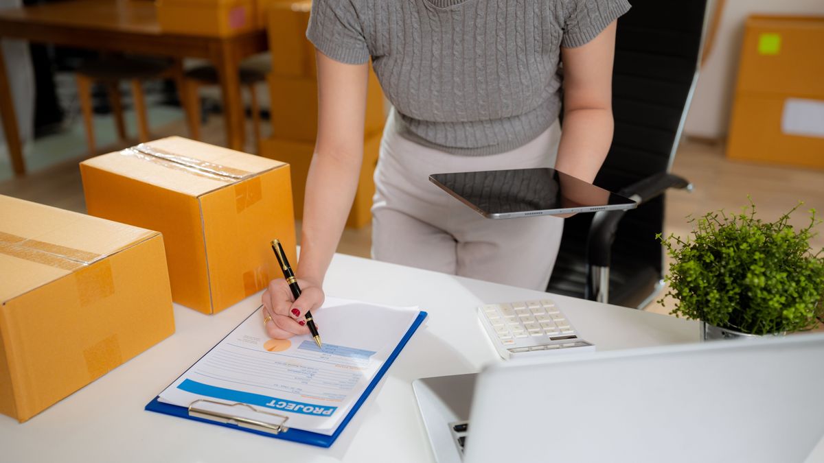 Több milliós utalványt vehetnek át a vállalkozások, mutatjuk, mit kell tenni, hogy felmarkoljuk a pénzt 