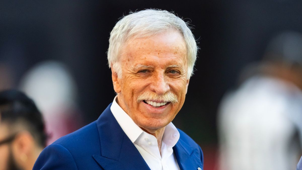 Stanley Kroenke, NFL: Los Angeles Rams at Arizona Cardinals