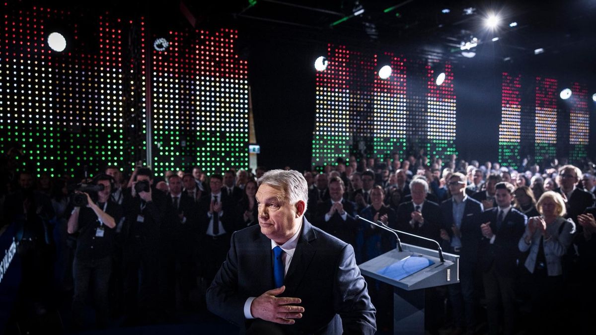 Figyelmeztető üzenetek jöhetnek: Orbán Viktor perceken belül az országos figyelem középpontjában 