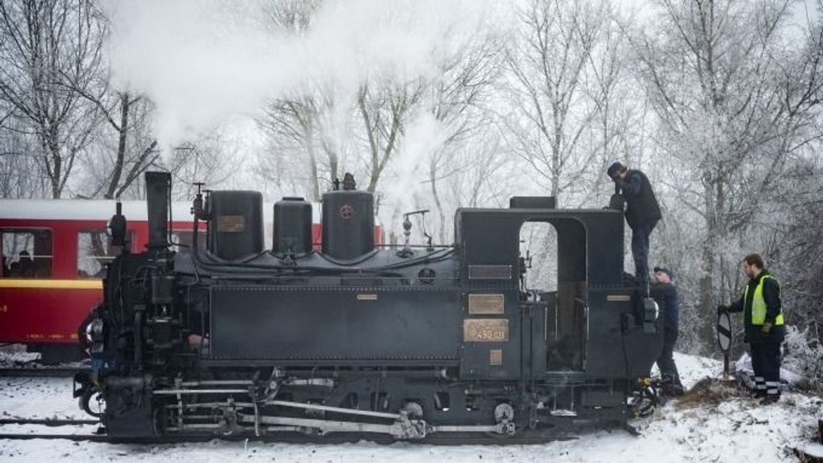  Mk45 Bendegúz, gőzmozdony – különleges MÁV-dzsembori van ma a Széchenyihegyen 