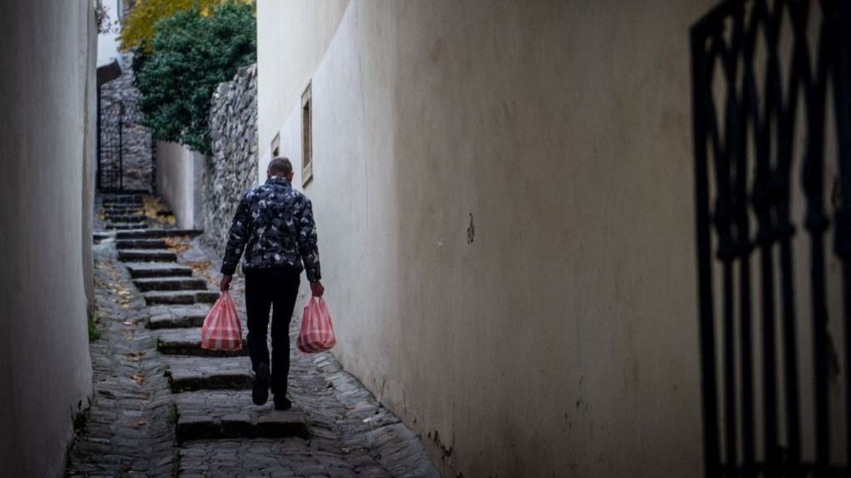 Újabb termékek ára szabadult el Szlovákiában az adóemelések után - a lakosság is éhes, nem csak a költségvetés 