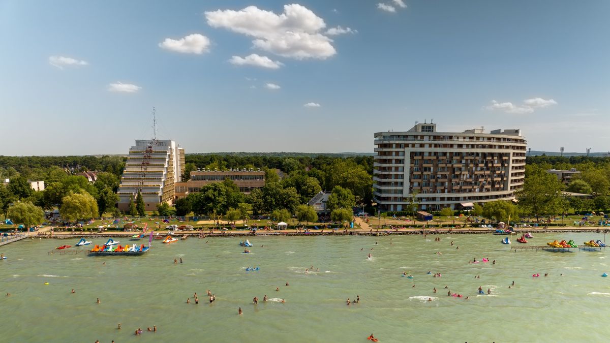 Balaton, turizmus, vendéglátás, hotel
turisztikai szálláshelyek KSH