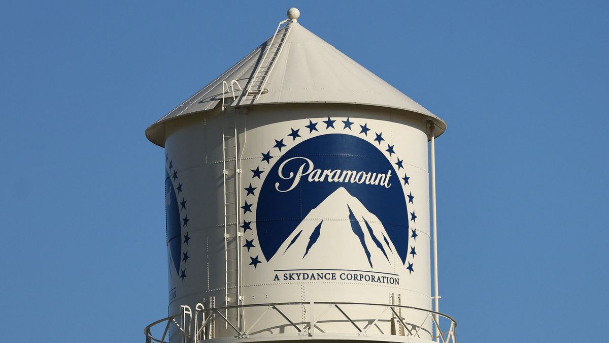 Teljes trónharc körvonalazódik a Warnernél: a Paramount belülről szeretné szétzúzni az évezred hollywoodi üzletét – a Netflixnek van oka aggodalomra 