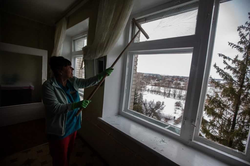 Russian Drone Attack On Children's Hospital In Sumy Kölcsönös támadások a genfi béketárgyalások árnyékában: ég az orosz finomító, sérültek Odesszában