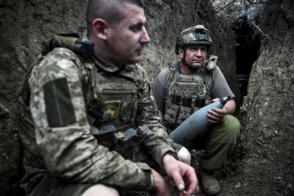 orosz-ukrán háború lövészárok