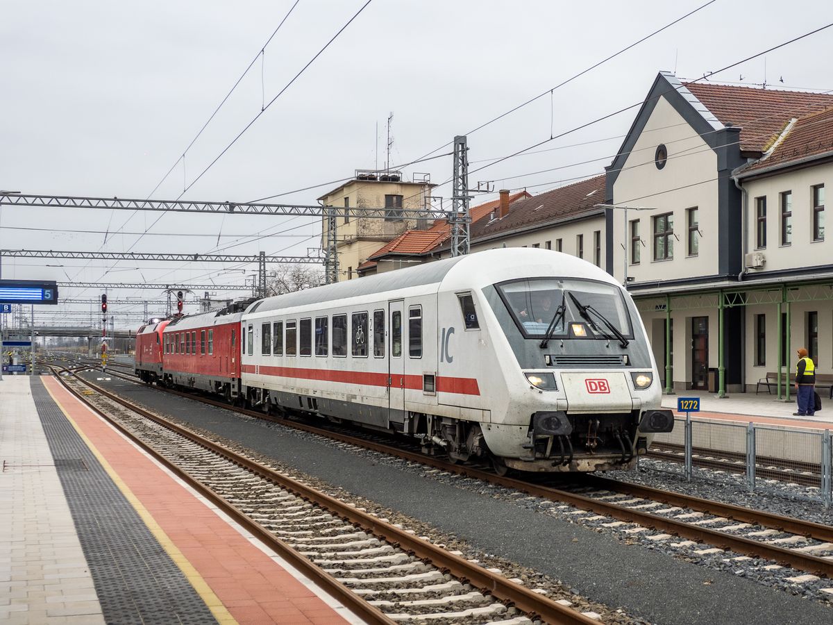 Budapest–Belgrád vasútvonalvonat, vasút, pályatesztDeutsche Bahn, DB Systemtechnik