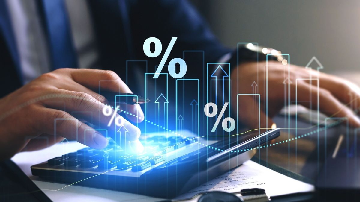 forint kamatstop,Interest,Rates,Continue,To,Increase,,Stocks,And,Mutual,Funds,,Investment