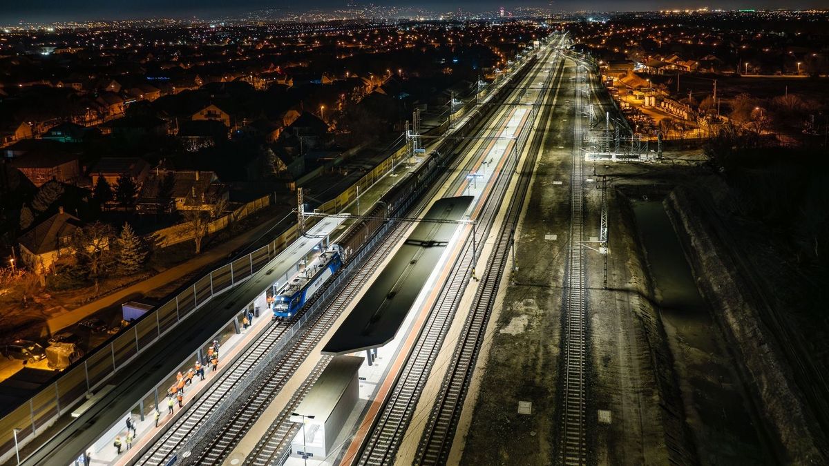 Pirosbetűs nap Magyarországon: elindult a Budapest–Belgrád vasútvonal, éjfélkor megérkezett az első vonat – a MÁV-vezér rögtön súlyos figyelmeztetést küldött 