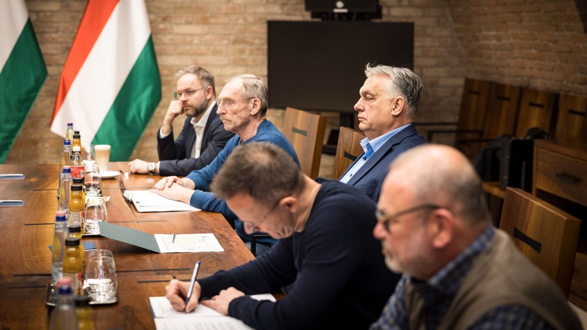 „Kétszeres bűn, kétszeres veszély” – a kormány szerint az ukrán blokád tovább súlyosbítja a krízist 