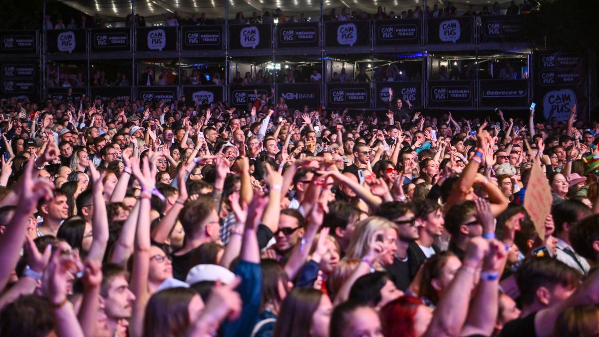 Fontos egyeztetés a háttérben: heteken belül eldőlhet a hazai bulik sorsa 