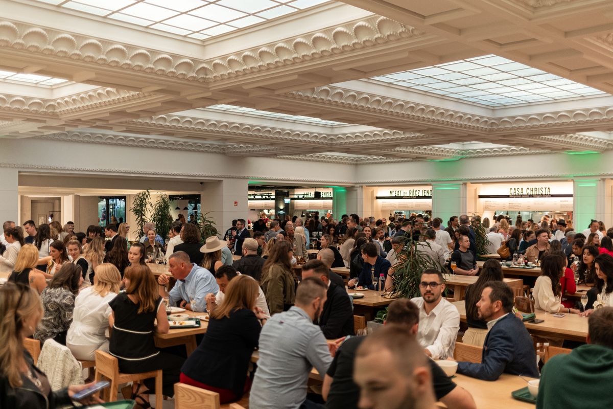 Time Out Market gasztropiac Blaha Lujza tér